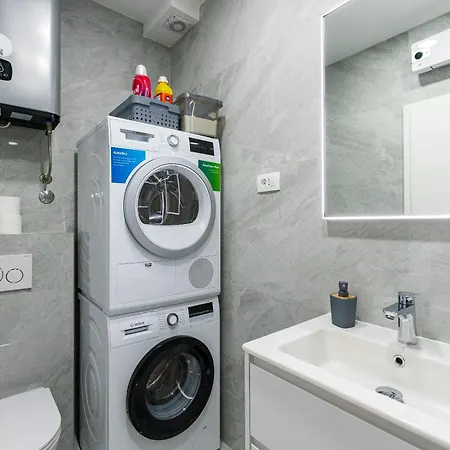 New! Luxury Dona Apartamento